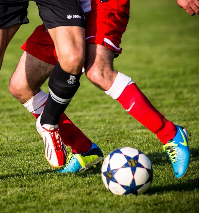 Fotboll dribbla med fotboll